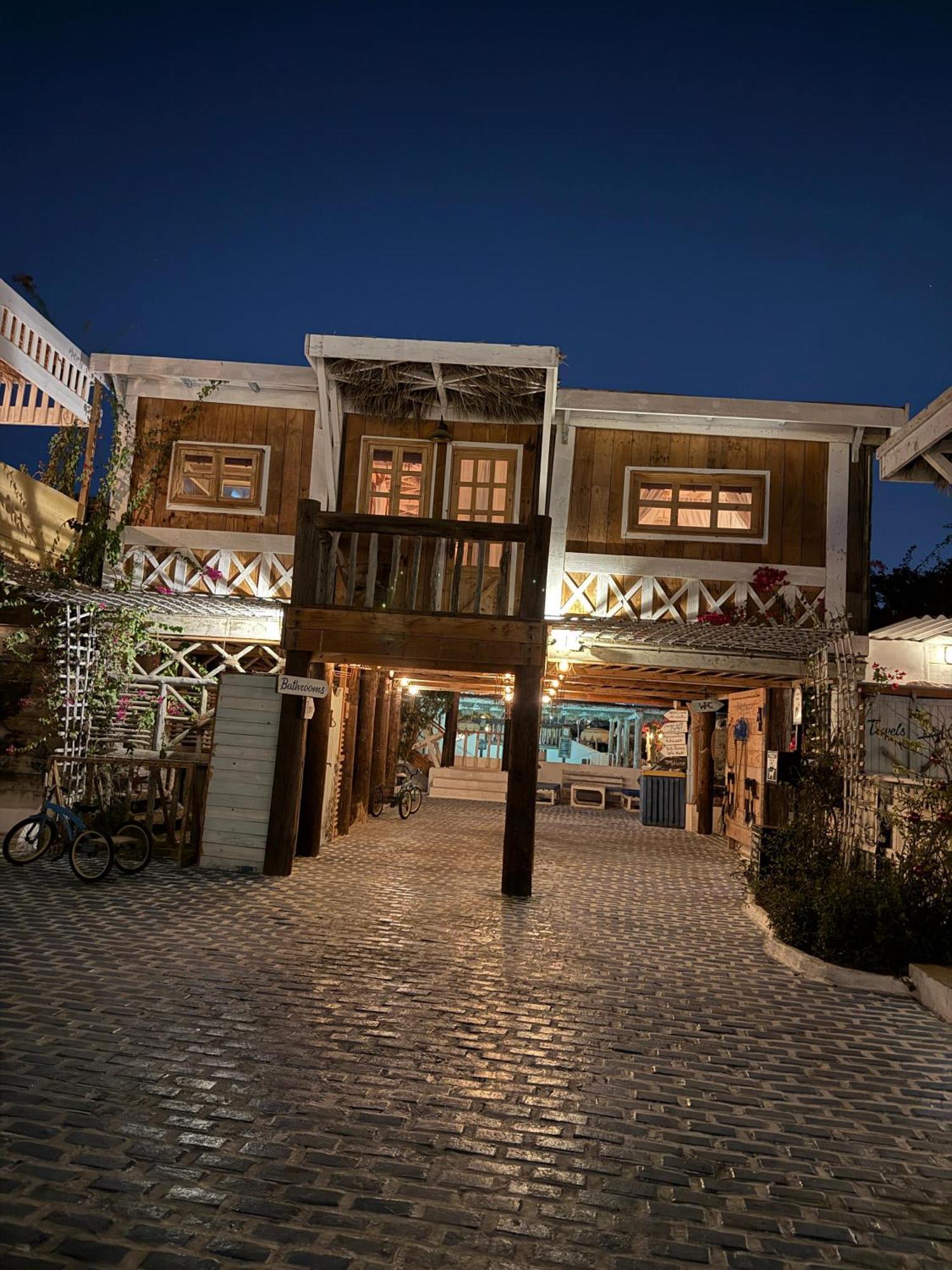 Banan Beach Ras al-Khaimah Exterior photo